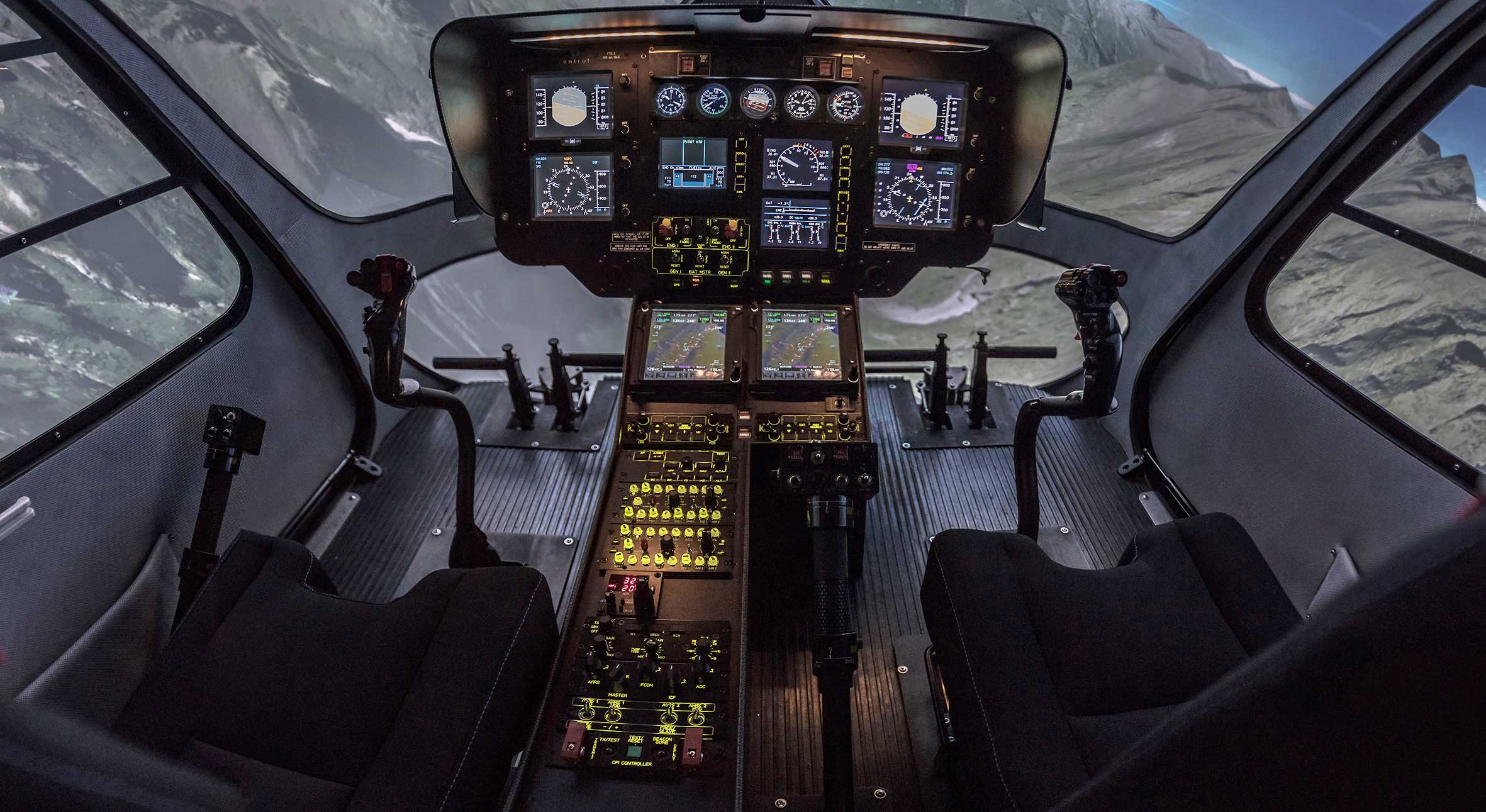 Entrol helicopter flight simulator